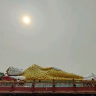 Visit the Reclining Buddha to Enhance Your Life's Fortune.