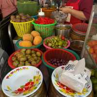 ชู้ลาวชู้รส ส้มตำสูตรลาว ที่เอาใจคนกรุงไปเต็มๆ