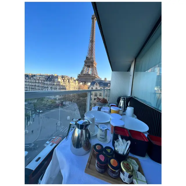 尋找完美的艾菲爾鐵塔景觀?
巴黎鉑爾曼艾菲爾鐵塔酒店無論日夜都充滿魔力。