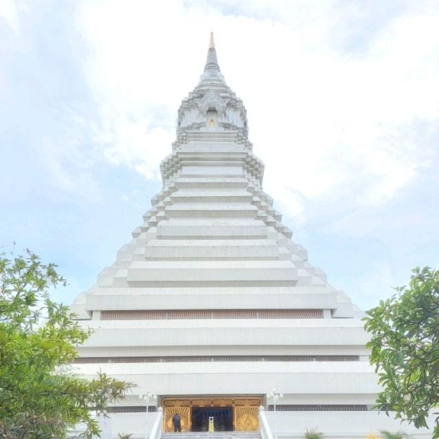 แวะไหว้พระวัดปากน้ำภาษีเจริญ กรุงเทพมหานคร😇✨