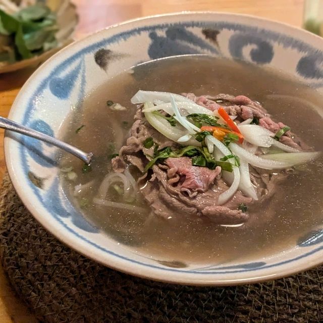 溫馨可愛的越南小館子：婆婆河粉小館 - PopoPhở