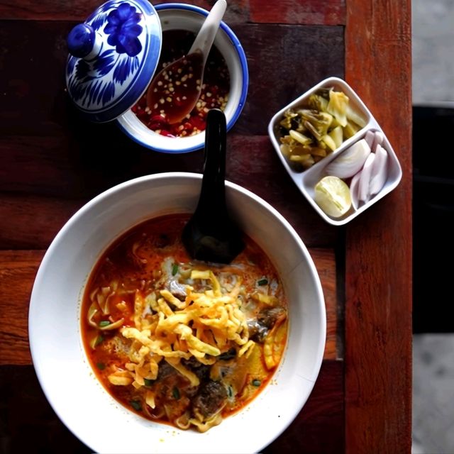 泰國清邁_สมยงค์โภชนา_寶藏般美味泰北麵店