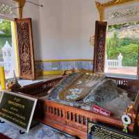 พระพุทธบาทภูควายเงิน
