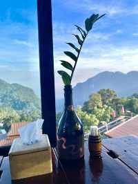 ขอแนะนำที่พักผาฮี้ Phahee Cellars 