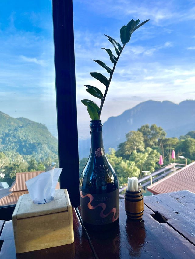ขอแนะนำที่พักผาฮี้ Phahee Cellars 