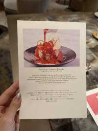 Strawberry sweets in Lobby lounge🍓
