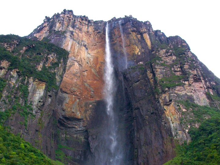 ベネズエラ】滝壺がない長すぎる滝！「エンジェルフォール」 | Trip