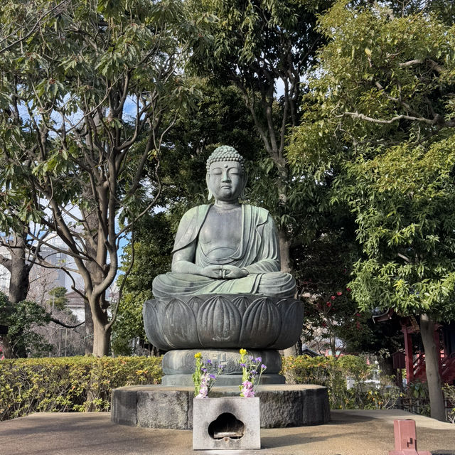 Exploring Sensoji Temple, Tokyo