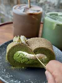 Hima Cafe: A Hidden Corner of Jiufen with Scenic Views