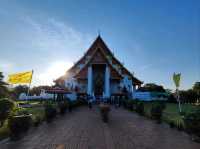 สักการะพระมงคลบพิตร พระพุทธรูปเก่าแก่กรุงศรีอยุธยา