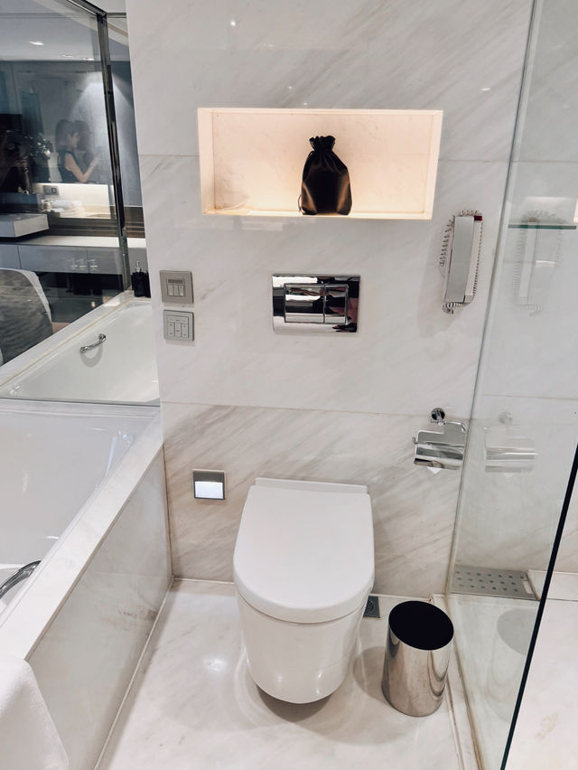 【ホテル】The Mira Hong Kong—洗練されたデザイン＆快適ステイを叶える都会のオアシス 🌆💎