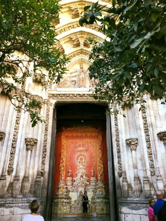 走訪世界最大的哥德式主教座堂：Sevilla 塞維亞大教堂