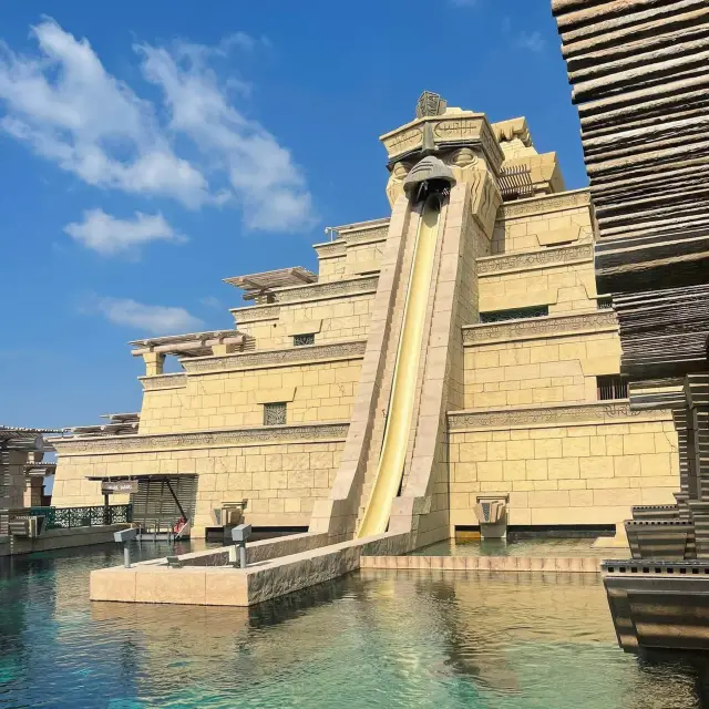 A Thrilling Splash of Adventure! 