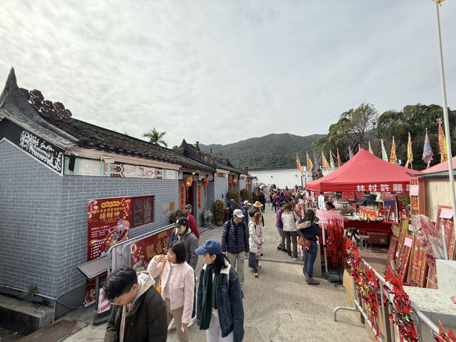 情人節 · 同另一半 👩‍❤️‍👨 在林村許願樹許願🌳 🌟
