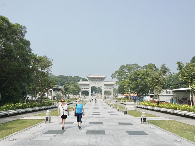 Hong Kong’s Sacred Icon: A Moment at the Big Buddha