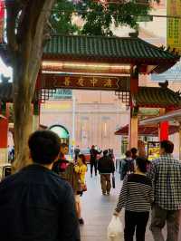 Sydney’s Cultural Contrast