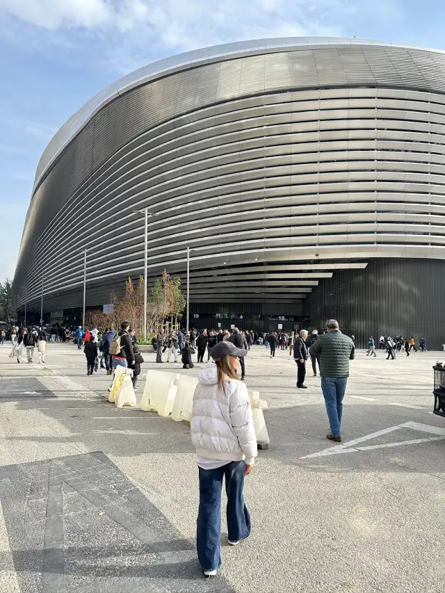 聖地牙哥伯納烏球場