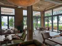 พาส่อง Breakfast The Standard Huahin