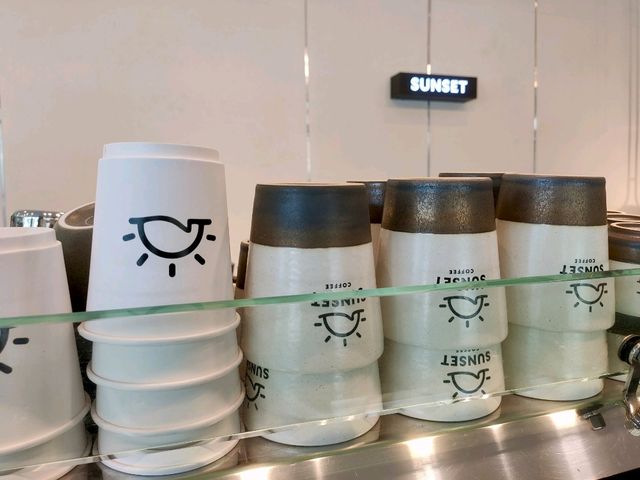 คาเฟ่เปิดใหม่ บรรยากาศดี ลาดพร้าว 71
