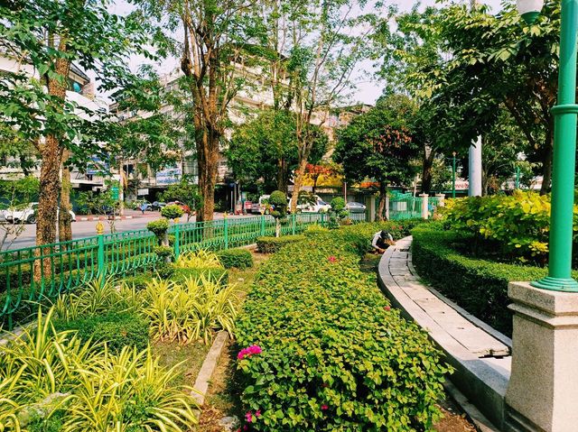 泰國曼谷市中心湄南河畔唐人街著名環島噴泉⛲公園景點：22 July Roundabout，適合打卡拍照📸親子遊