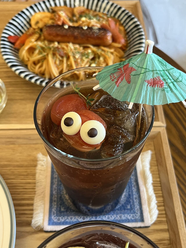 여기가 한국이야, 일본이야? 서울 문래동 컨셉 카페