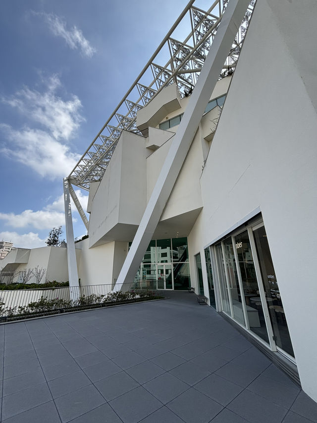 台南美術館2館🏛️！建築美學✨