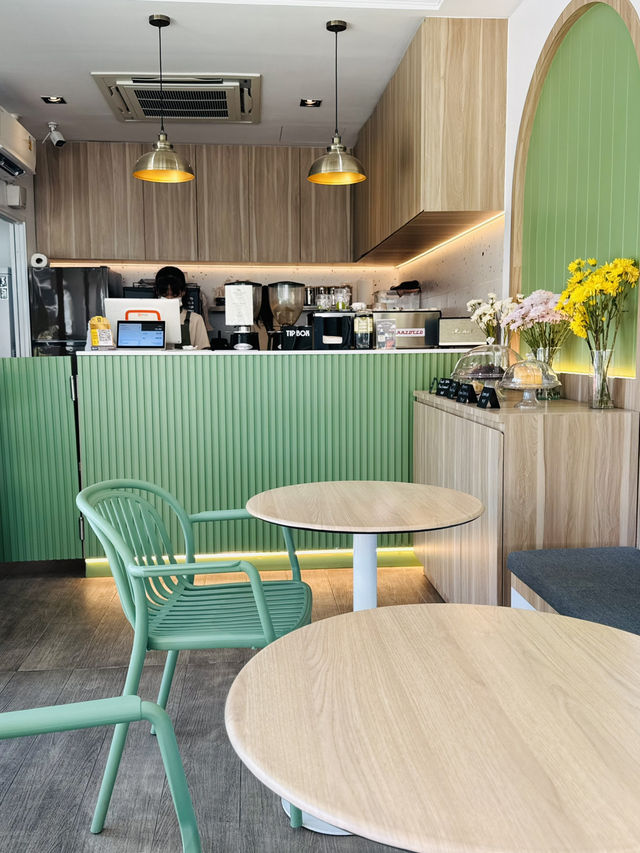 O’s Coffee คาเฟ่บรรยากาศดี ย่าน Town in Town 