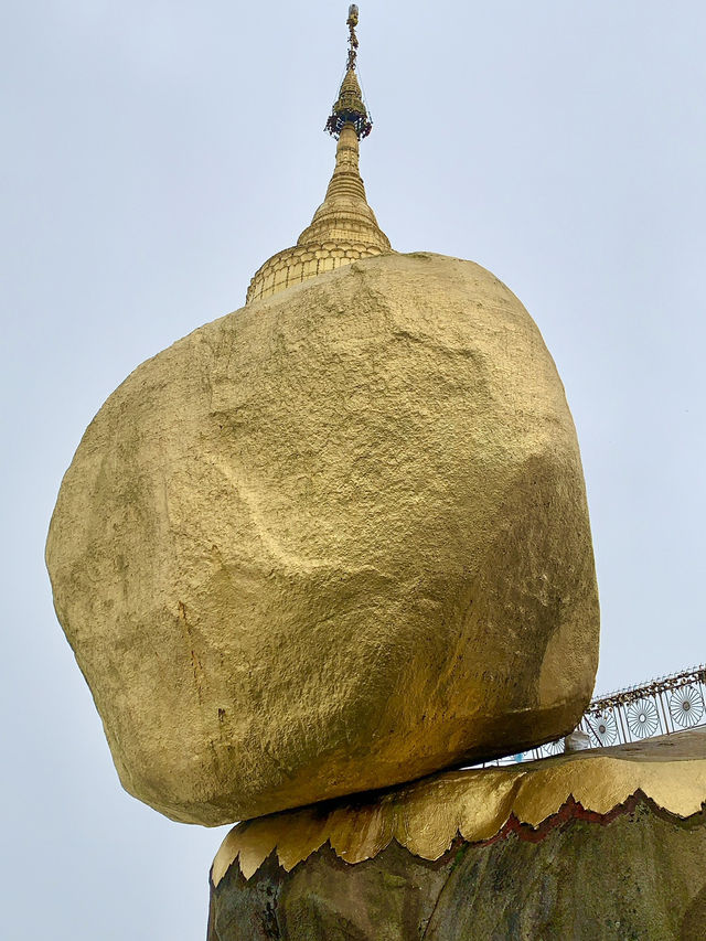 【ミャンマー】ゴールデンロック🇲🇲