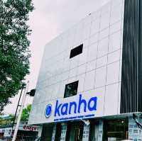 伝統的なインド菓子が楽しめる人気店🍡