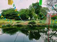 泰國曼谷湄南河畔著名古跡皇家寺廟景點：Wat Ta Klam，藍白色寺廟，適合打卡拍照📸冥想