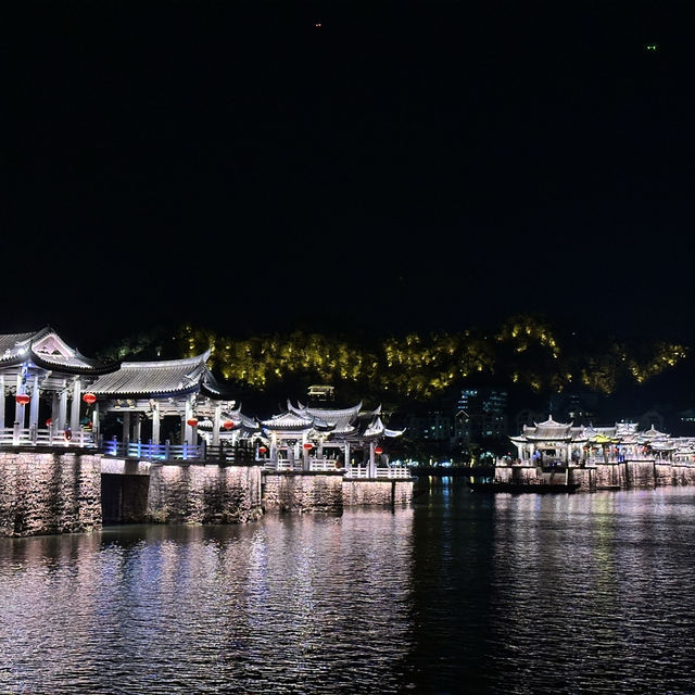 Guangdong Uncovered: Shenzhen’s Buzz, Guangzhou’s Soul & Chaozhou’s Charm