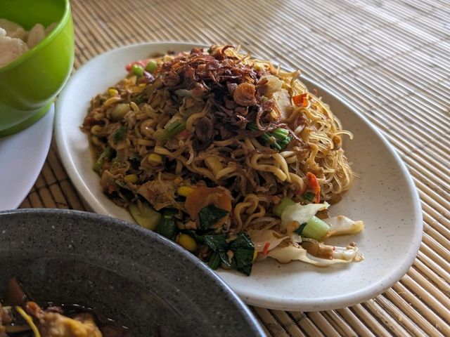 Learning to Cook Like a Local at Ubud
