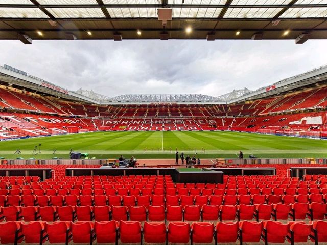 Manchester: The city of history, art, music, and sports!