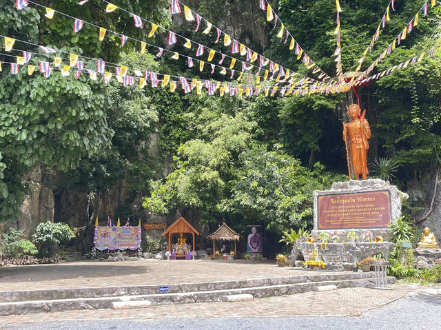 วัดถ้ำสุมะโน พัทลุง (Wat Tham Sumano)