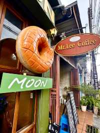 Moooon Cafe: A Cozy Gem in Songkhla Old Town