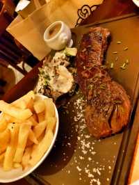 Le Chenin: A Hidden Gem of Traditional French Cuisine in Paris