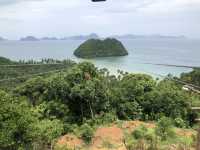 Las Cabañas Beach｜愛妮島最迷人的日落海灘，椰林、海風與金色餘暉的完美交織 