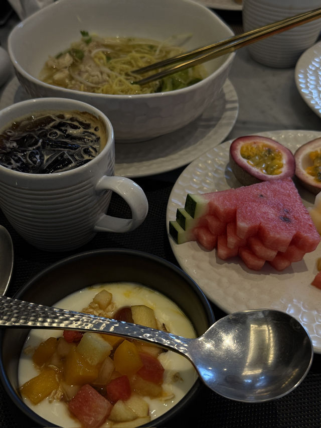 🇹🇭치앙마이에서 미친분위기 수영장이 있는 호텔 Aksara Heritage🇹🇭