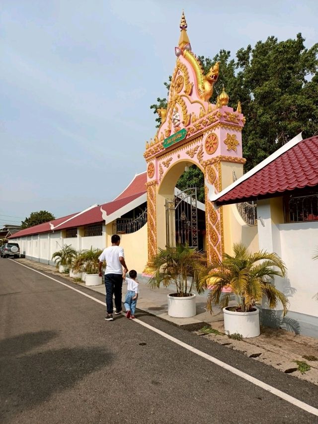 ไหว้ขอพรพระธาตุประจำวันเกิดวันอังคาร
