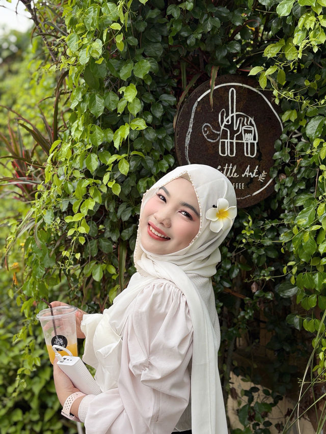 Little art coffee - คาเฟ่ ทุ่งสง 