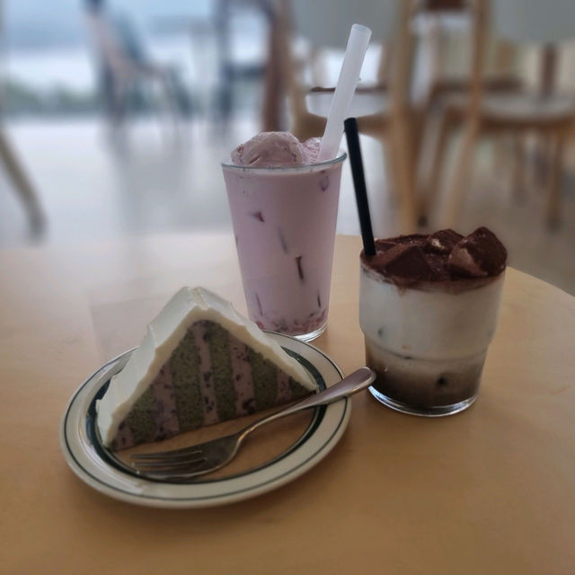 😍산과 바다가 아름답게 어우러진 마산 감성 카페 웨이브