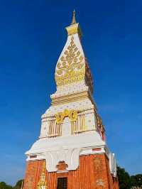 วัดพระธาตุพนมวรมหาวิหาร พระธาตุคู่เมืองนครพนม