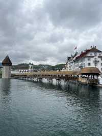 【🇨🇭瑞士自駕一天全搞定攻略】盧塞恩→因特拉肯→格林德瓦：美景比坐少女峰火車更壯觀！🚗🏔️  