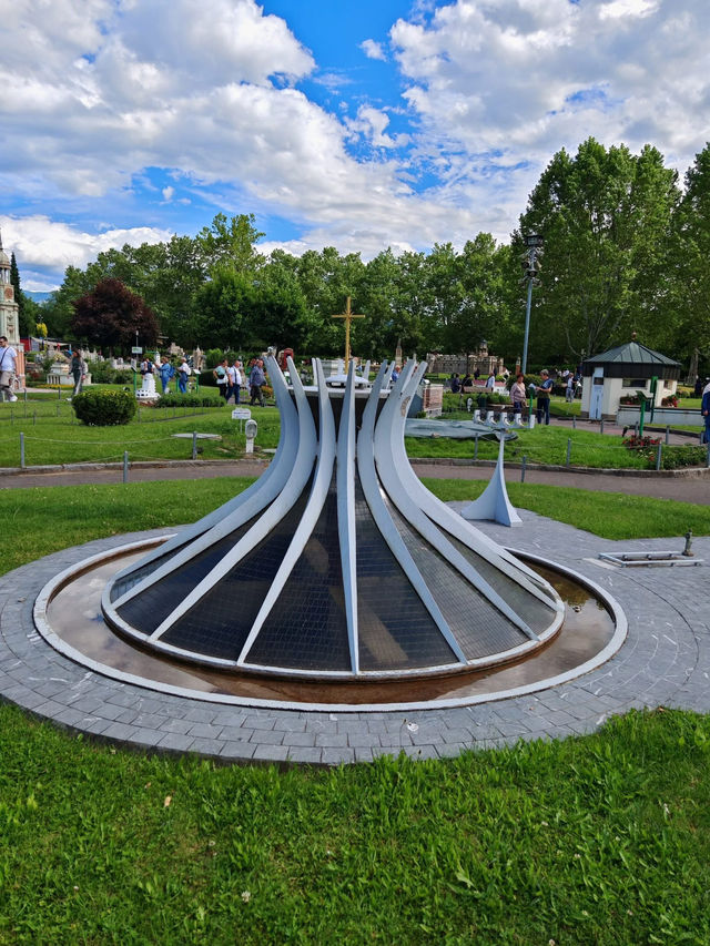Minimundus Travel Guide (Austria):