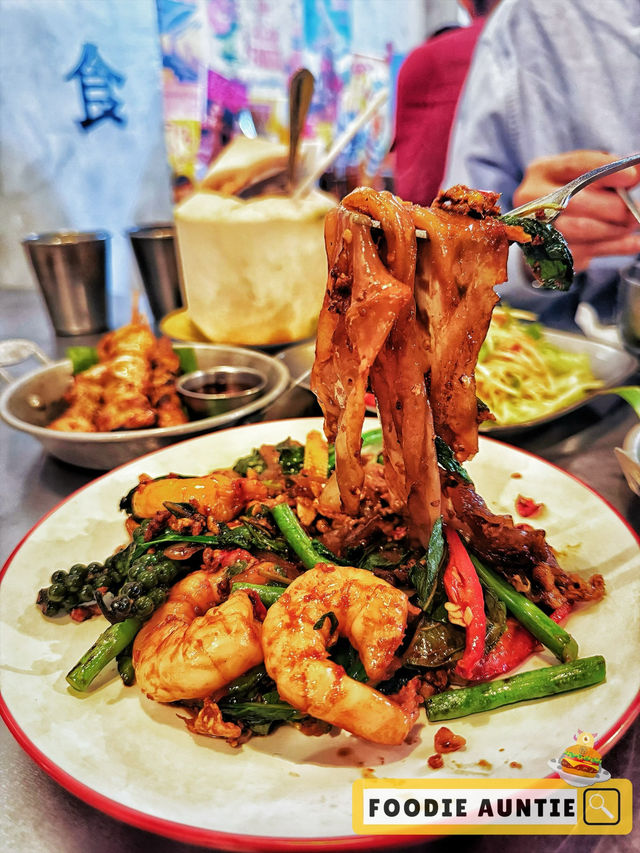 👽 食神大媽《佐敦｜人氣爆燈地道泰菜餐廳》