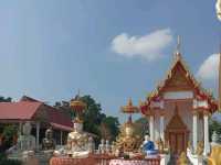 วัดนาแขม