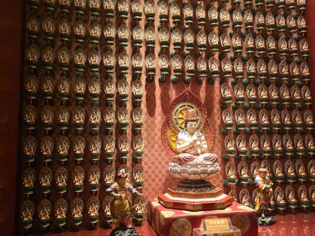 รีวิว วัดพระเขี้ยวแก้ว สิงคโปร์