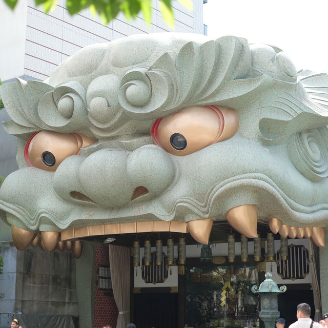 ชวนเที่ยวศาลเจ้าในโอซาก้า