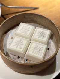 庆春樸门