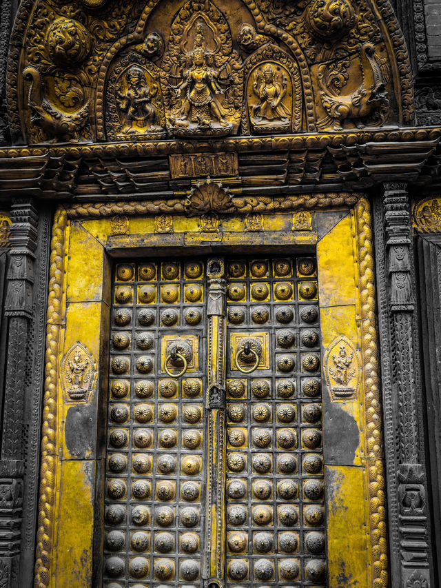 Patan durbar square as mix history of 16th to 18th century 